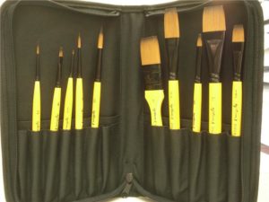 Daler Rowney System 3 acrylic brush set. Perfect gifts for artists.