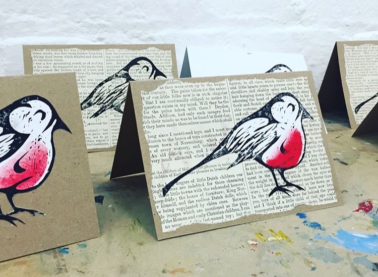 Print your own Christmas cards with Susie Hetherington. 
