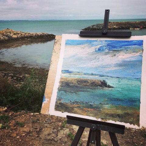 nicki heenan oil and cold wax painting workshop - seascape painting on easel at the beach